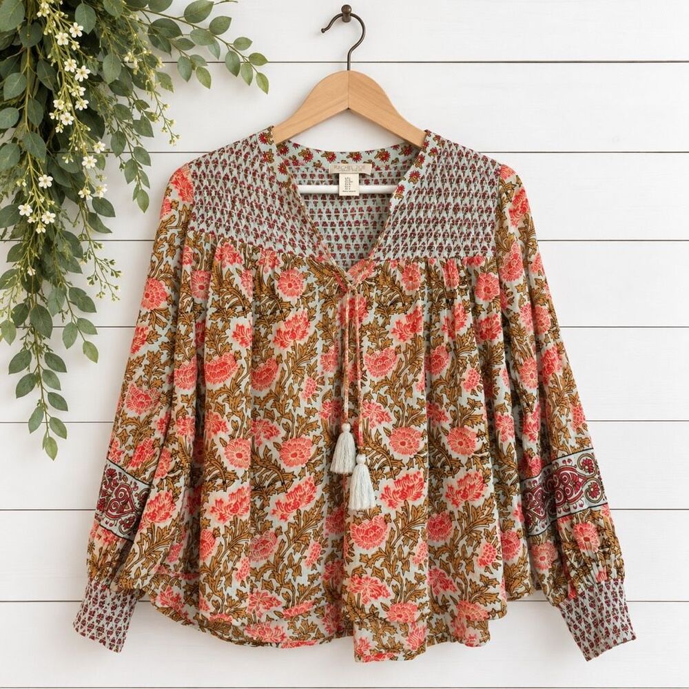 Rachel Zoe block print cotton smocked cuff blouse size small